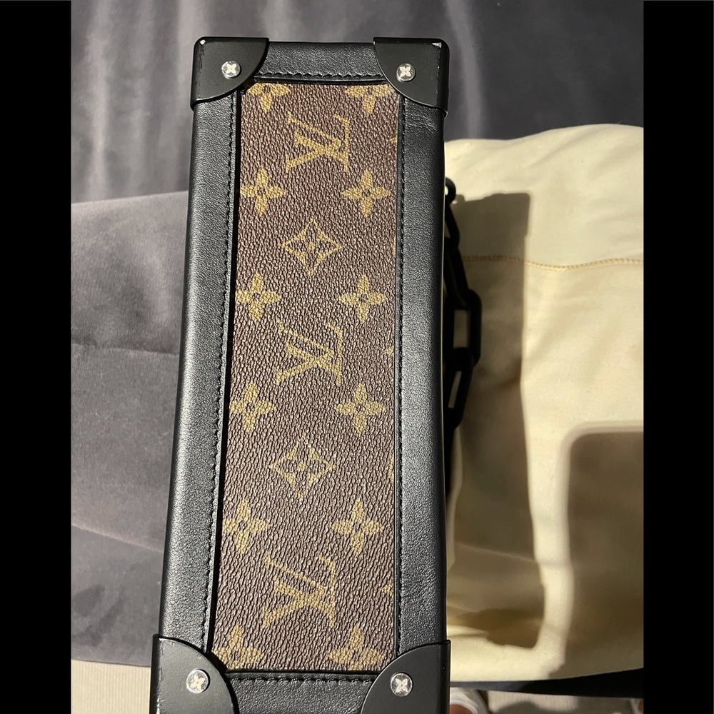 LOUIS VUITTON Soft Trunk Bag Solar Ray Monogram - Picture 11 of 16